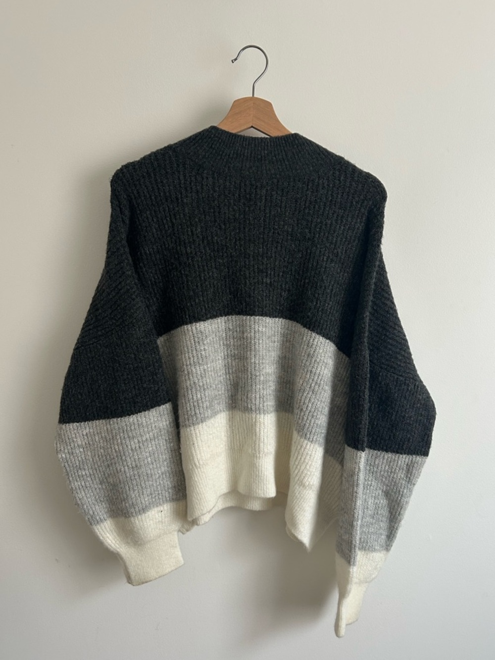Topshop Black, Gray & Cream Colorblock Ribbed Crew Sweater